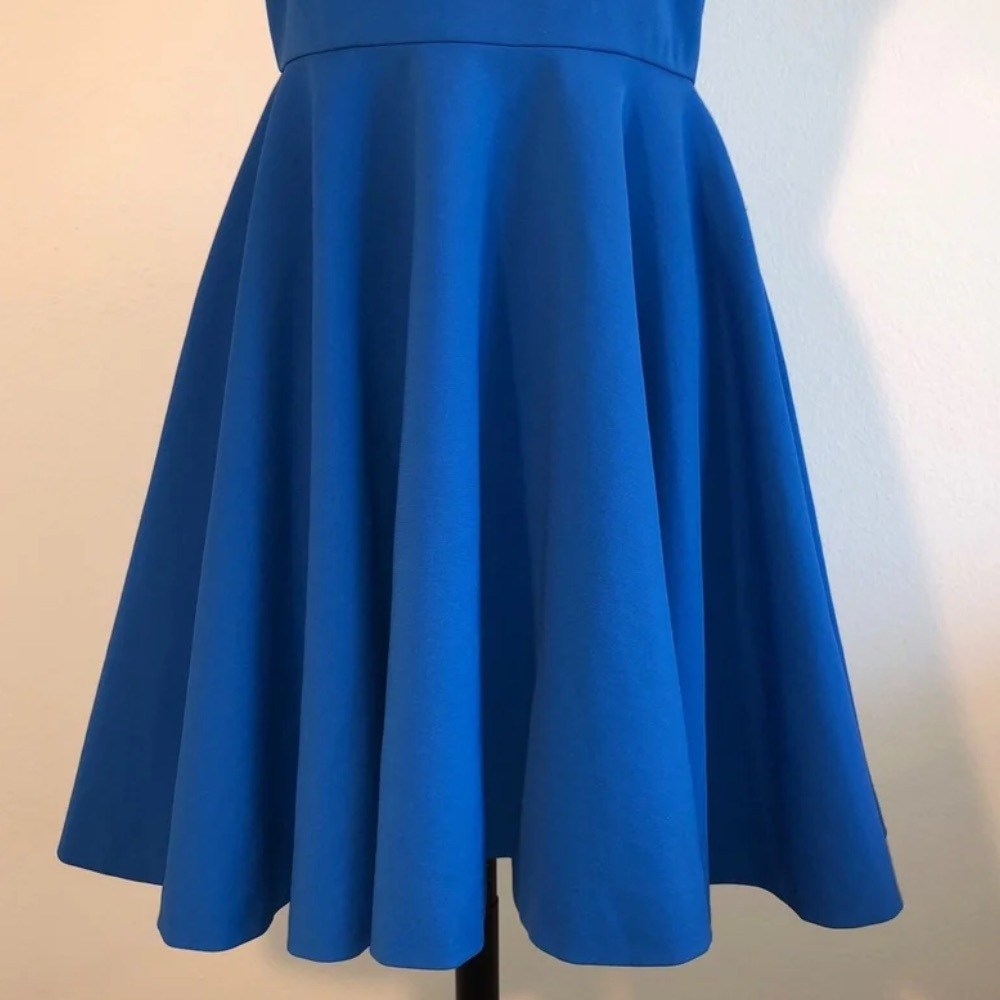 Dvf - Picture 6 of 6